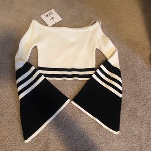 New! LF NWT Seek The Label bell long sleeve top